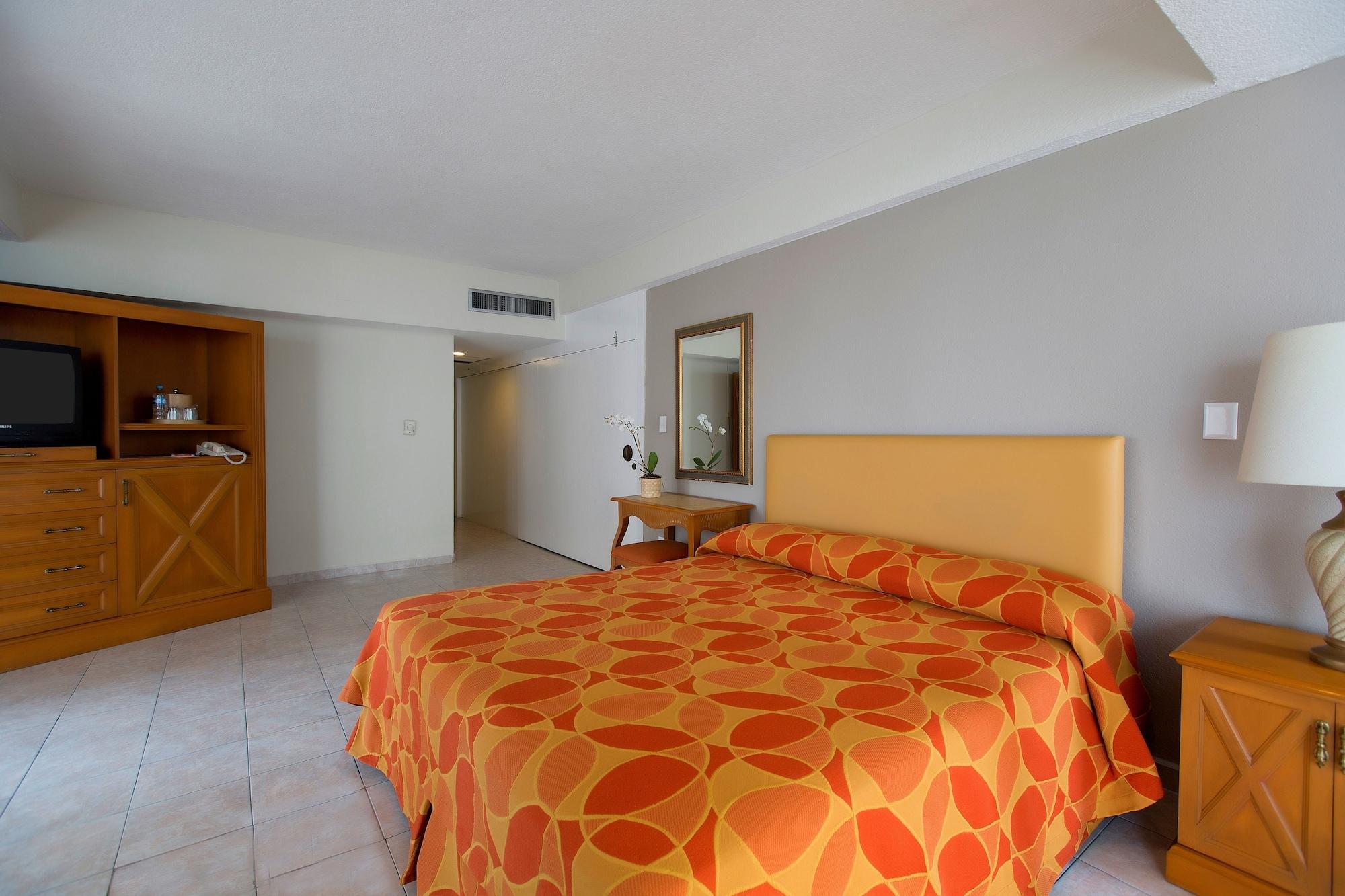 Krystal Beach Acapulco Exterior photo