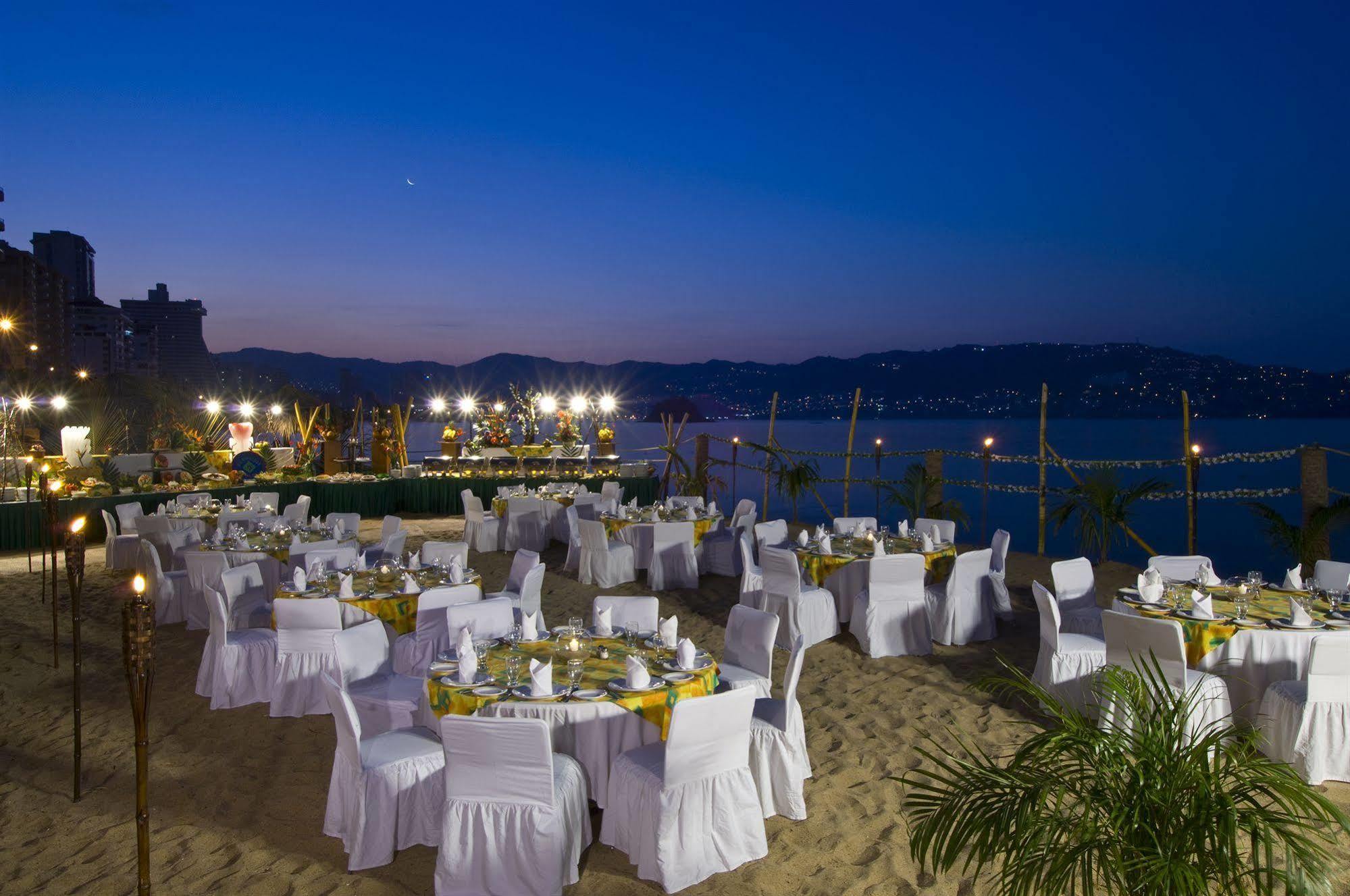 Krystal Beach Acapulco Exterior photo