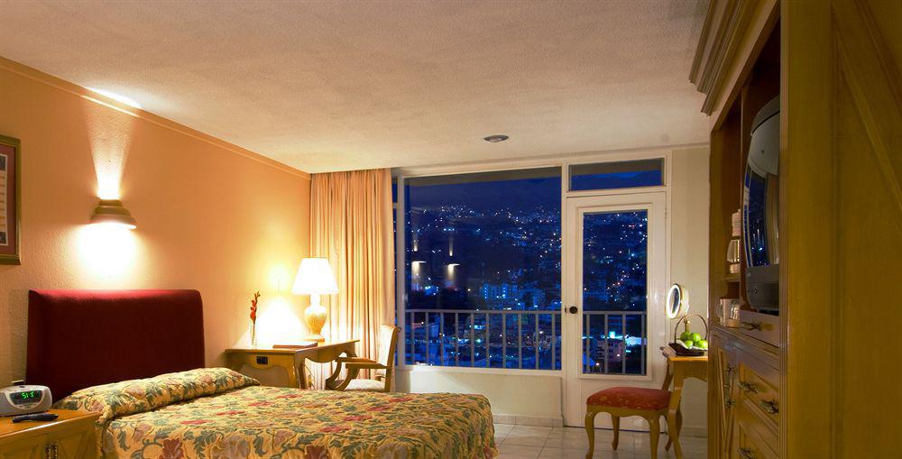 Krystal Beach Acapulco Exterior photo